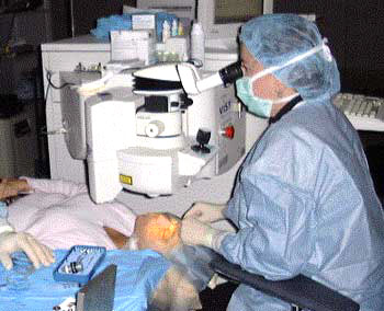 PKR Cirugia refractiva, operacion ojos, operacion cataratas